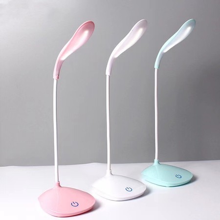Luminária De Mesa Articulável Escritório Estudo Led Várias Cores Recarregável USB