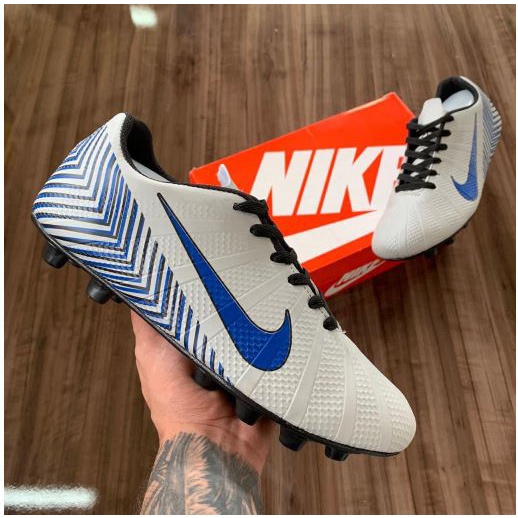 Chuteira de campo com cravo Nike LANÇAMENTO 2021 / Super Promoção ...