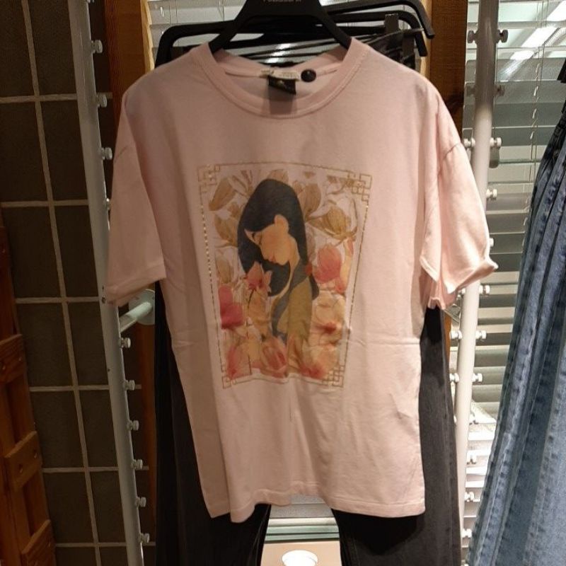 pull and bear mulan t shirt