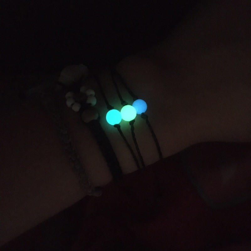 UMA Pulseira que brilha no escuro Shopee Brasil