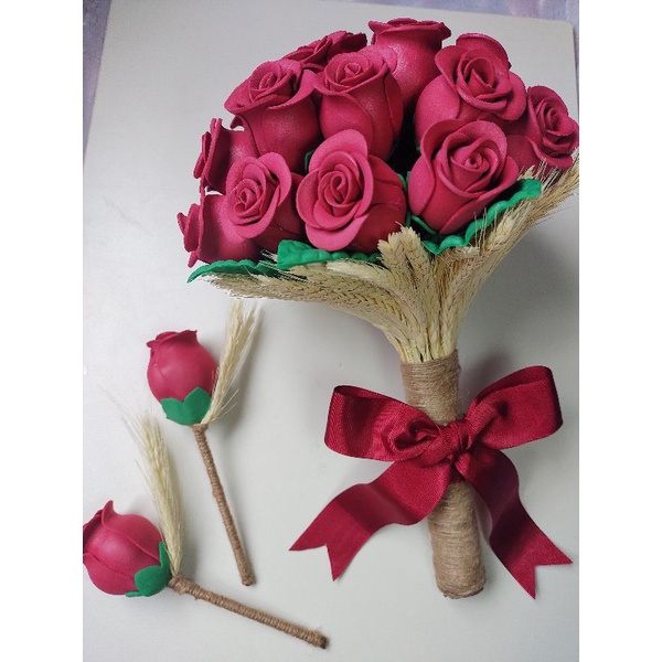 buquê de noiva e lápelas em botões de rosa em EVA | Shopee Brasil