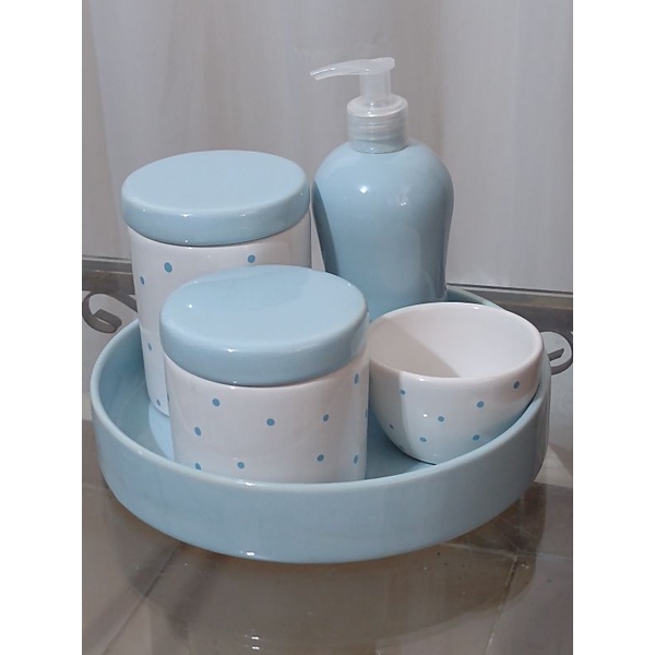 KIT HIGIENE BEBÊ BRANCO POÁ AZUL BANDEJA REDONDA LOUÇA DECORAÇÃO QUARTO MATERNIDADE