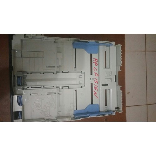 Bandeja de Papel usada Impressora laser Color Hp Cp1515n em bom estado