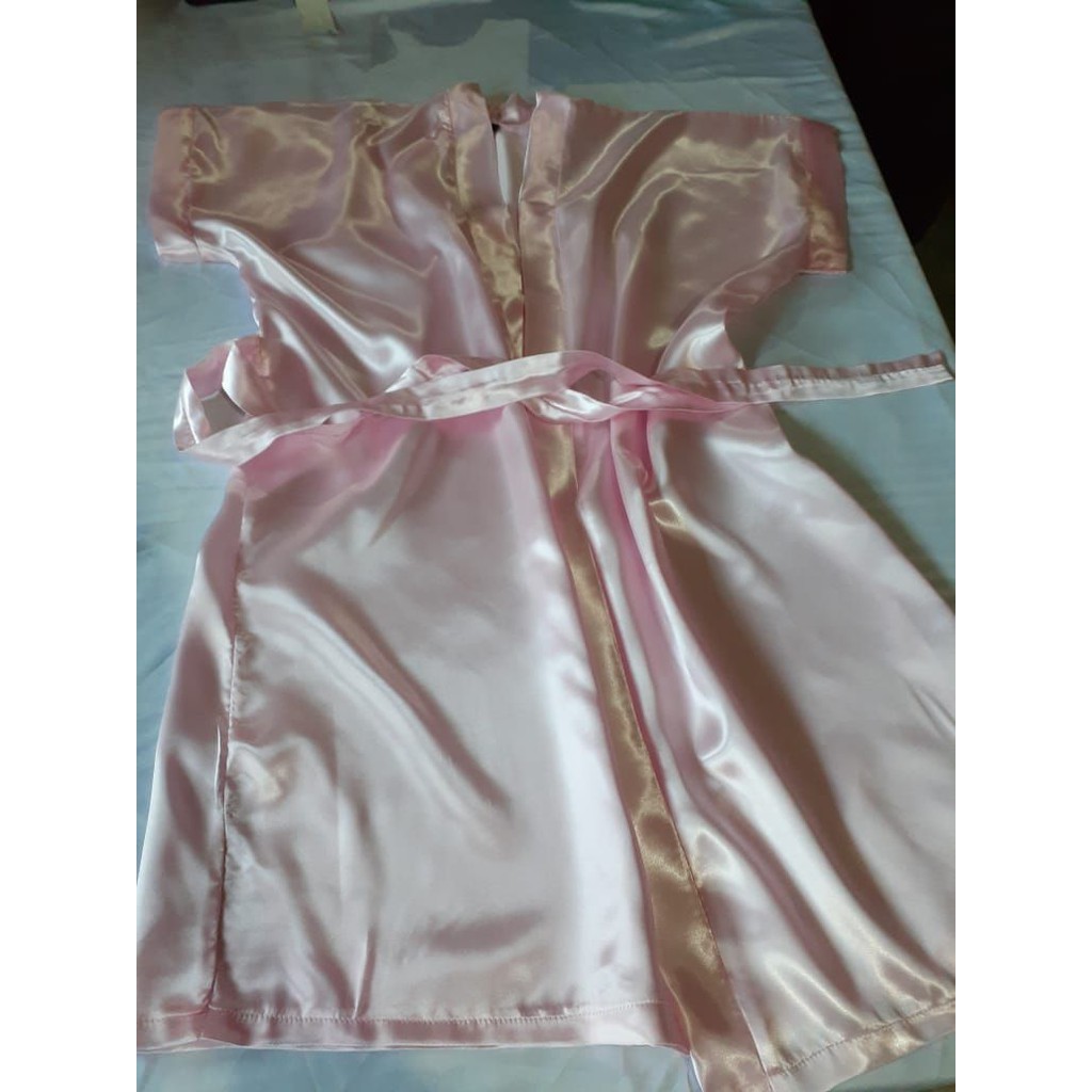 Roby roupão femenino  de cetim Rosa bebê em Oferta na Shopee