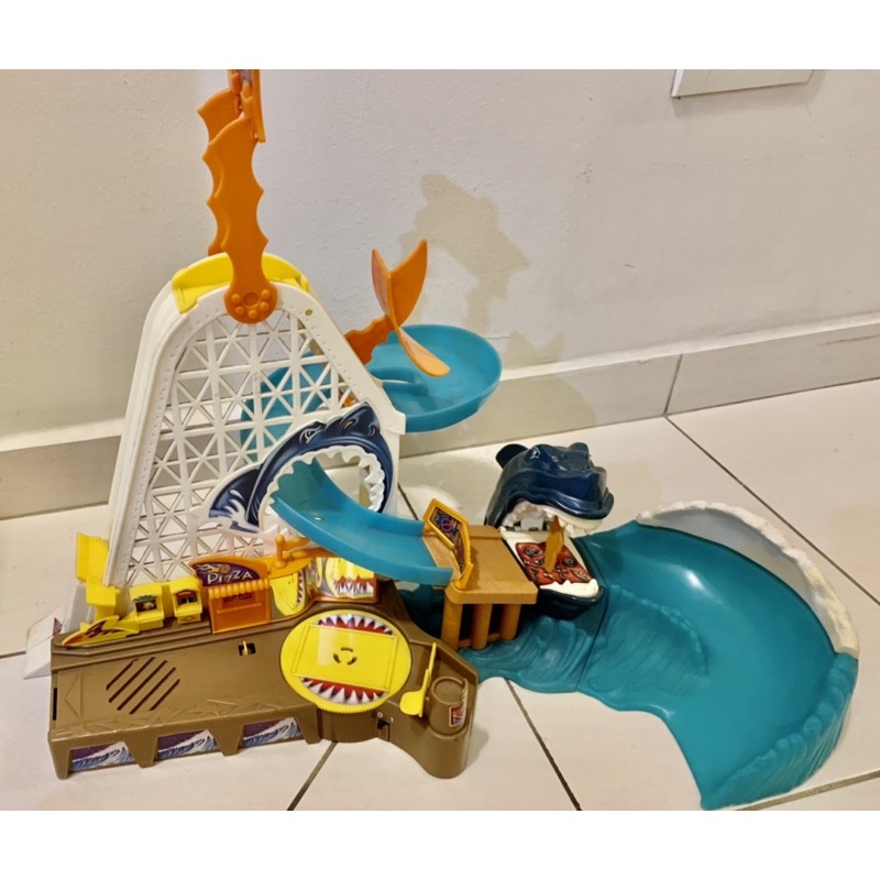 Pista Mattel Hot Wheels - Parque Dos Tubarões