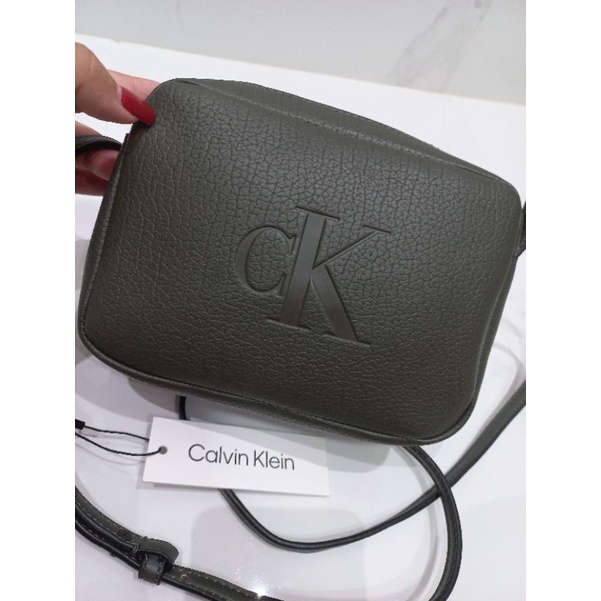 Bolsa transversal da Calvin Klein cor verde - Crossbody - original | Shopee  Brasil