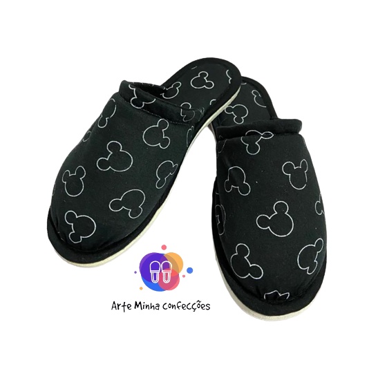 Pantufa Chinelo De Quarto unissex com estampa de Minnie e Lua PRETA, Em Tecido Malha, Solado Flexível, Conforto para Casa ou Maternidade- estampada