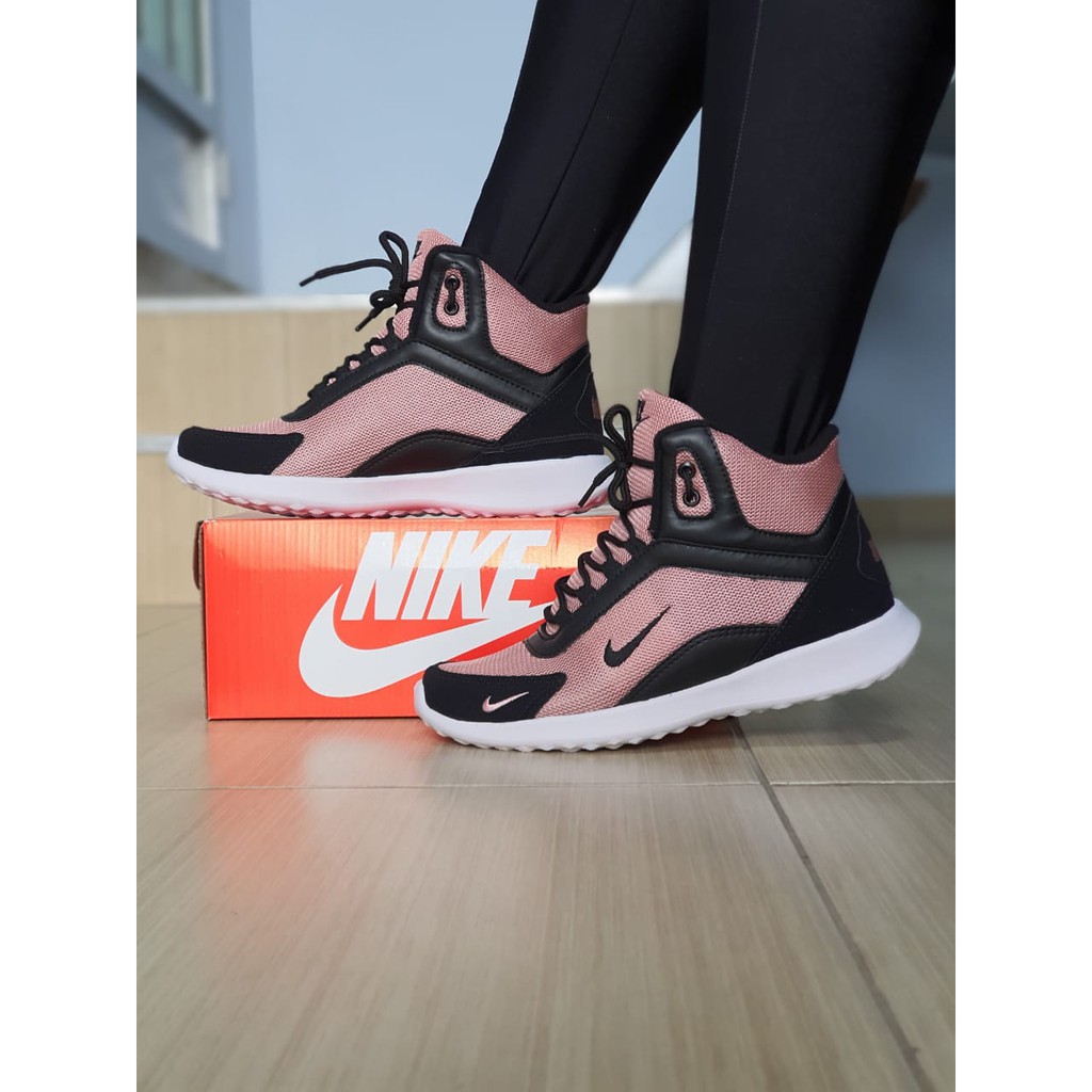 Botinha de academia feminina sales nike