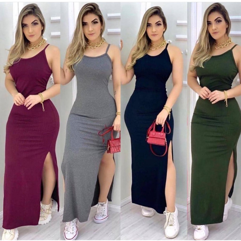 vestido canelado com fenda