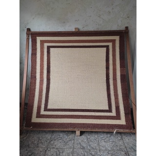 Tapete rústico artesanal de chão em sisal natural tecido a mão medindo 1,96x1,96m com cores cruas OFERTA IMPERDÍVEL