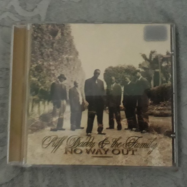 CD PUFF DADDY & THE FAMILY - NO WAY OUT - EM ÓTIMO ESTADO