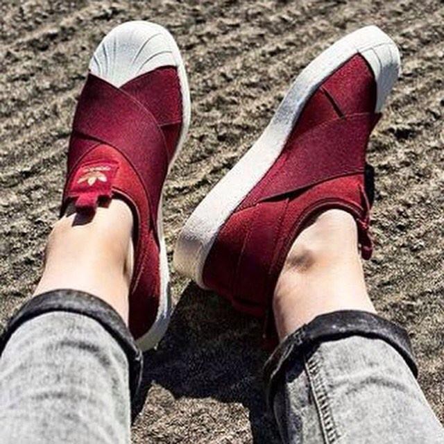 adidas slip on bordo