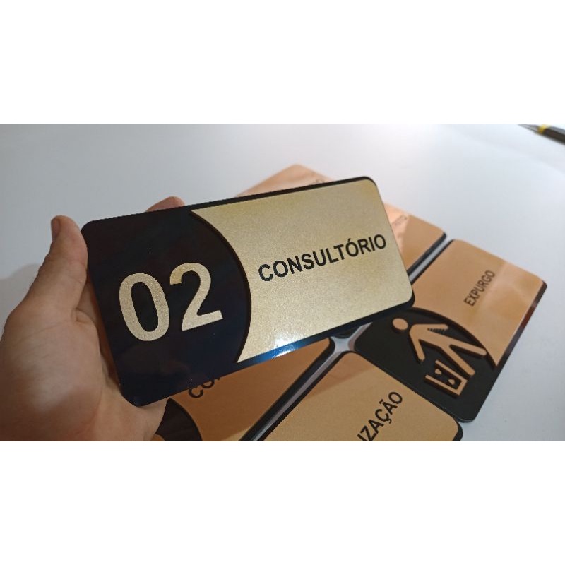 Placas de identificação