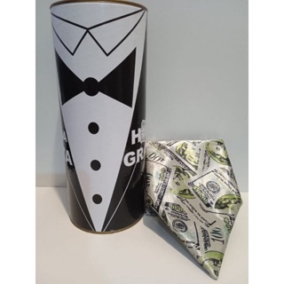 kit hora da gravata  / 1 cofre + 1 gravata + 35 adesivos em Oferta na Shopee