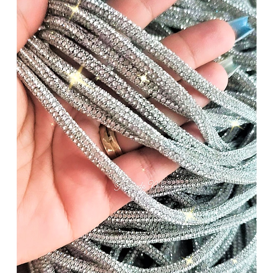 Strass de tubo - Tubo de strass - Strass, tiara, pulseira, colar em Oferta na Shopee