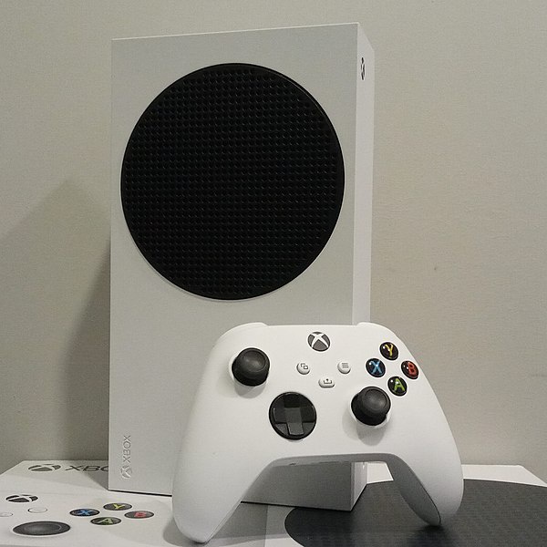 Xbox Series S 8 Meses de uso Excelente Estado com caixa original