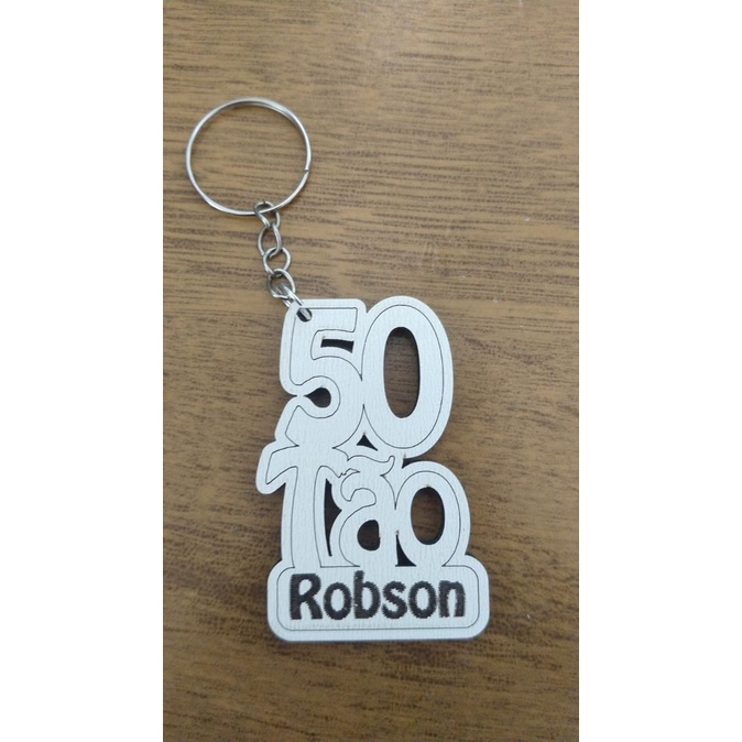 Chaveiros 50Tão Lembrancinha Para Festas, Aniversários/Comemoração aos 50 Anos Feitos Em Mdf Branco