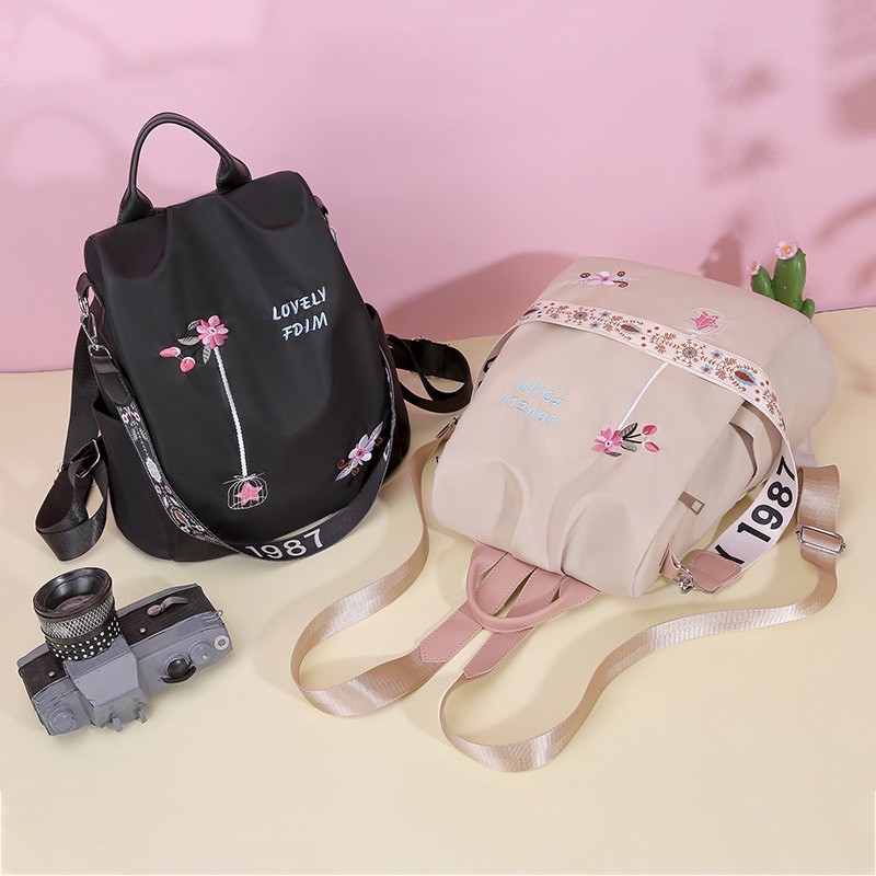 mochila feminina mochila bolsa nylon impermeável bordado em Oferta na Shopee