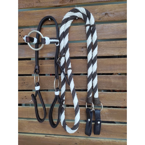 Rédea Torcida Macia + Cabeçada Para Cavalo De Couro Com Argolas
