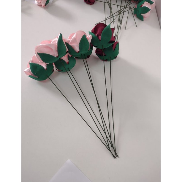 rosa artificial de cetim combo 12 unidades (cabo de arame encapado) |  Shopee Brasil
