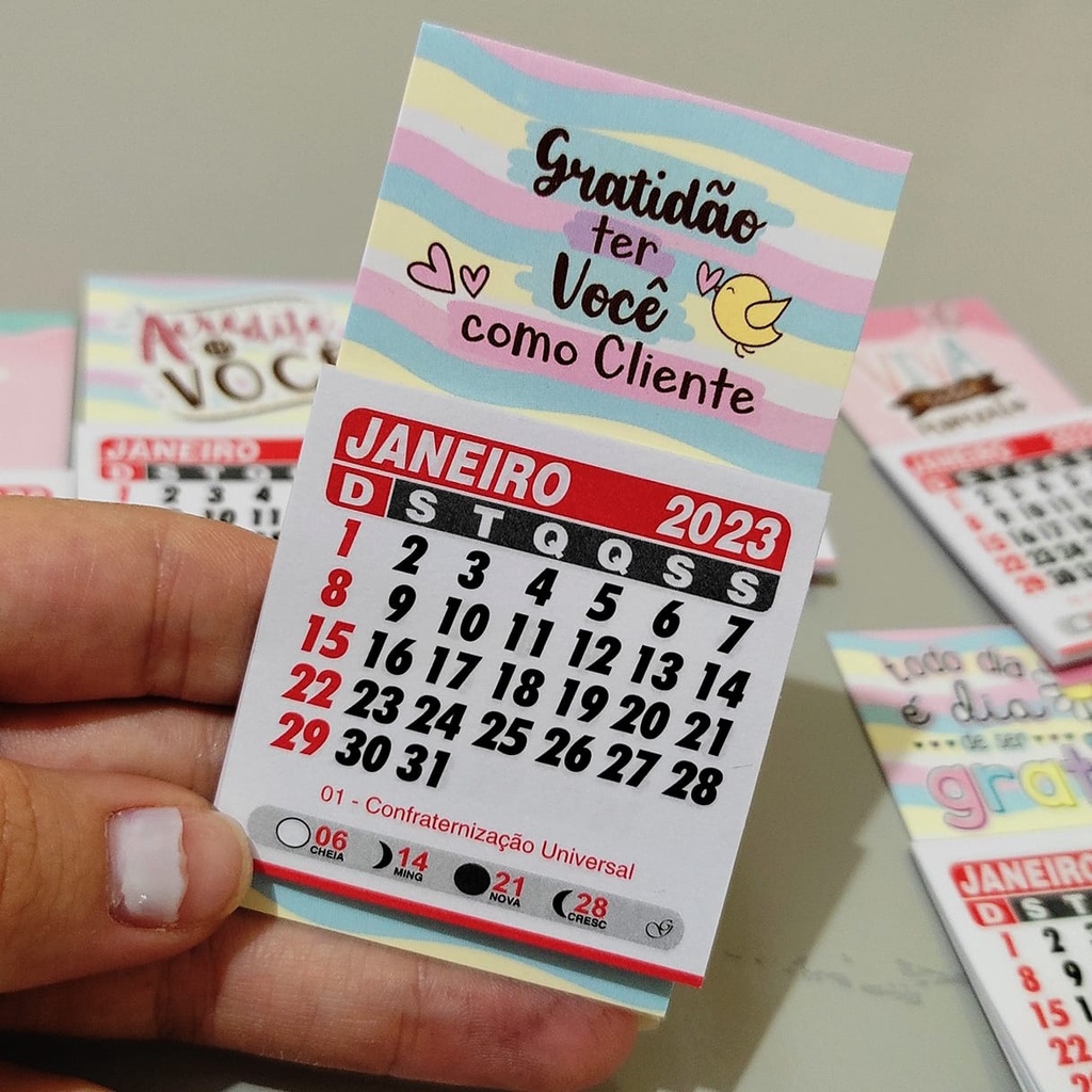 50 ou 100 Mini Calendário de Geladeira 2024 - Mimo  cliente
