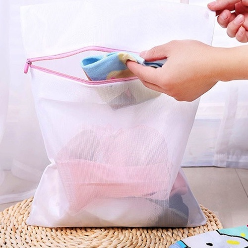 Saco de Lavar Roupas Evita Bolinhas e Fiapos 30 x 40 cm