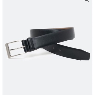 Cinto Em Couro Com Ajuste Por Fivela Preto