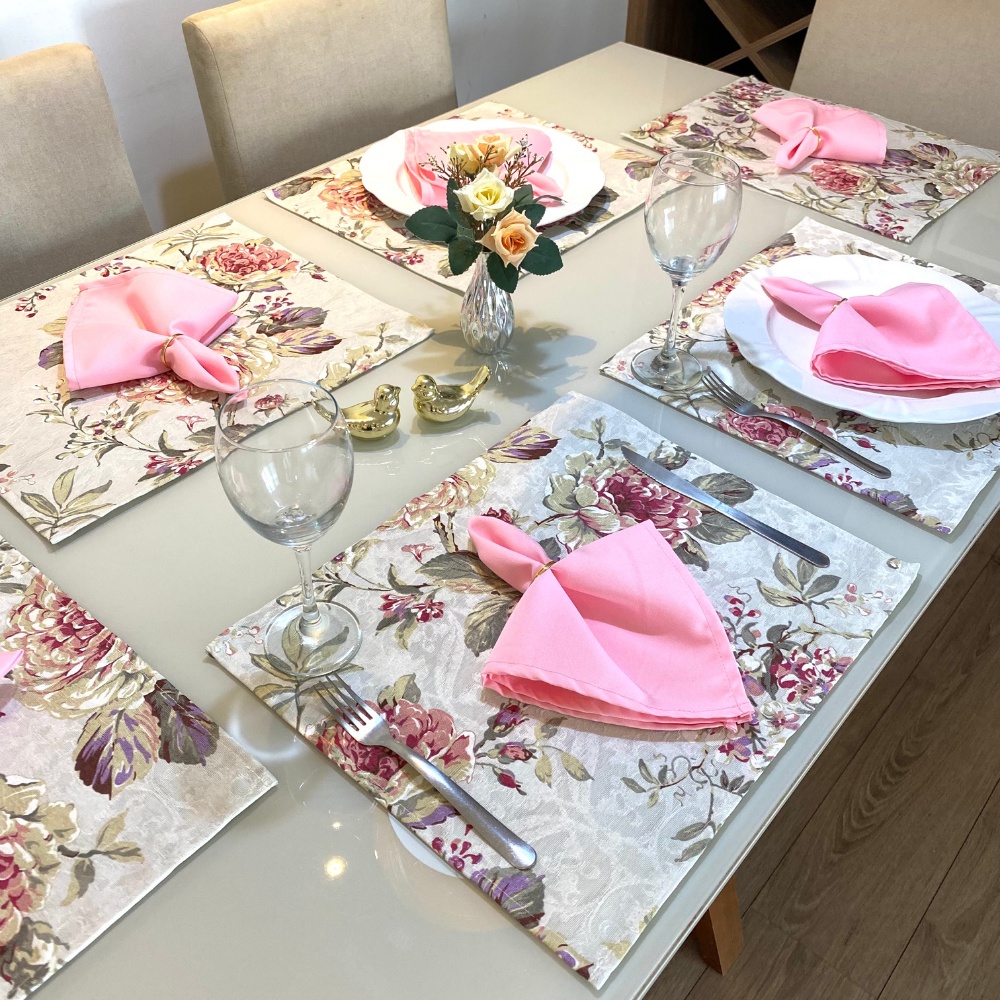 Jogo Americano Retangular Tecido 4 peças + 4 Guardanapos + 4 Porta Guardanapos em Oferta na Shopee