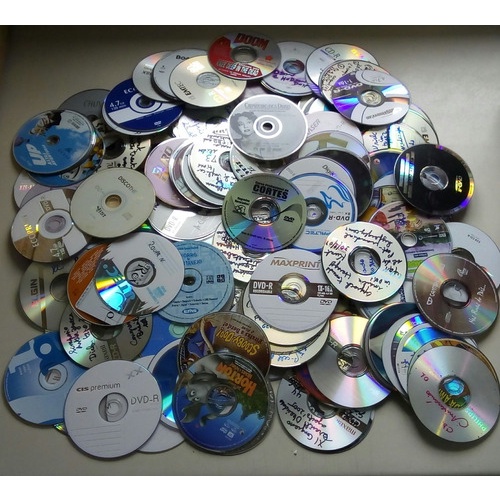 Lote com 50 CDs / DVD's / HDs usados para Artesanato e Decoração