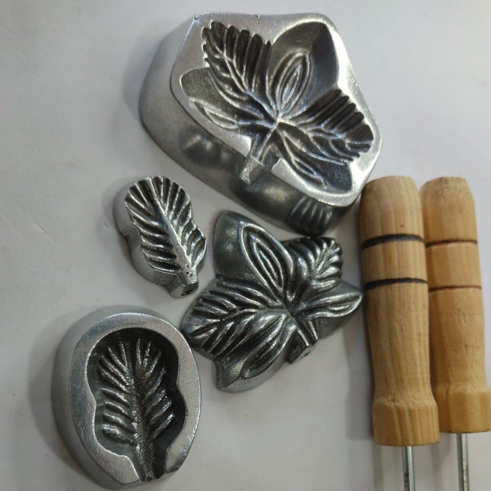 Frisador kit Orquídeas Pequena 2 Peças Flor+ Miolo
