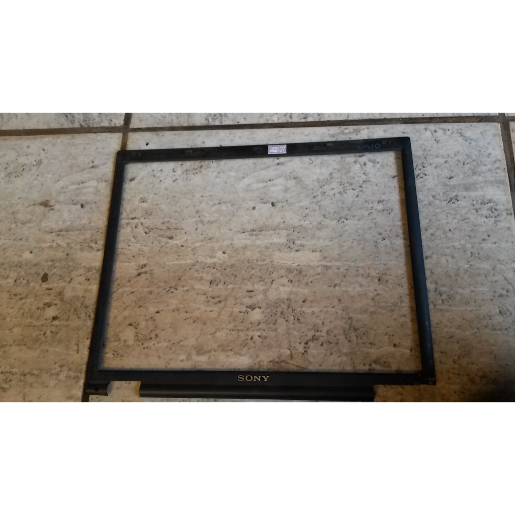 Moldura Da Tela Usada Netebook Sony Vaio Pcv-rx600