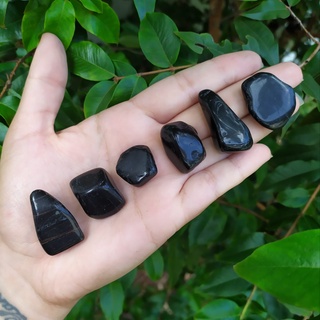 Pedra Rolada Extra Turmalina Negra P - Proteção - Cristal Natural