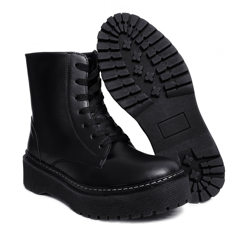 Bota Cano Curto Feminina Botas Femininas Cano Curto Coturno BLogueira,Bota Fosca, solado Costurado Dmazons