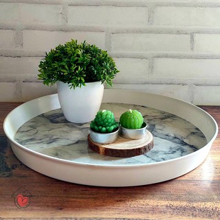 Bandeja decorativa com textura de mármore redonda 30cm