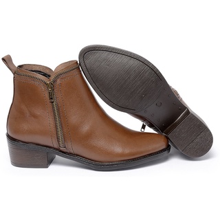 Bota Feminina de Couro Ref. 6705 Cano Curto Com Ziper Cor Marrom