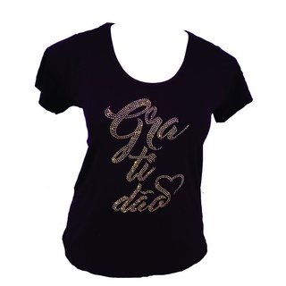 blusa plus size com aplicação em pedrarias gratidão