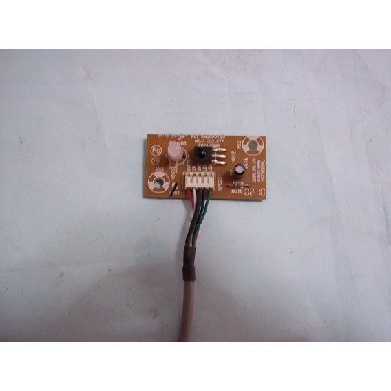 SENSOR DO REMOTO TV SEMP TOSHIBA LC3245W, LC4245W, LC4245F SEMI NOVO