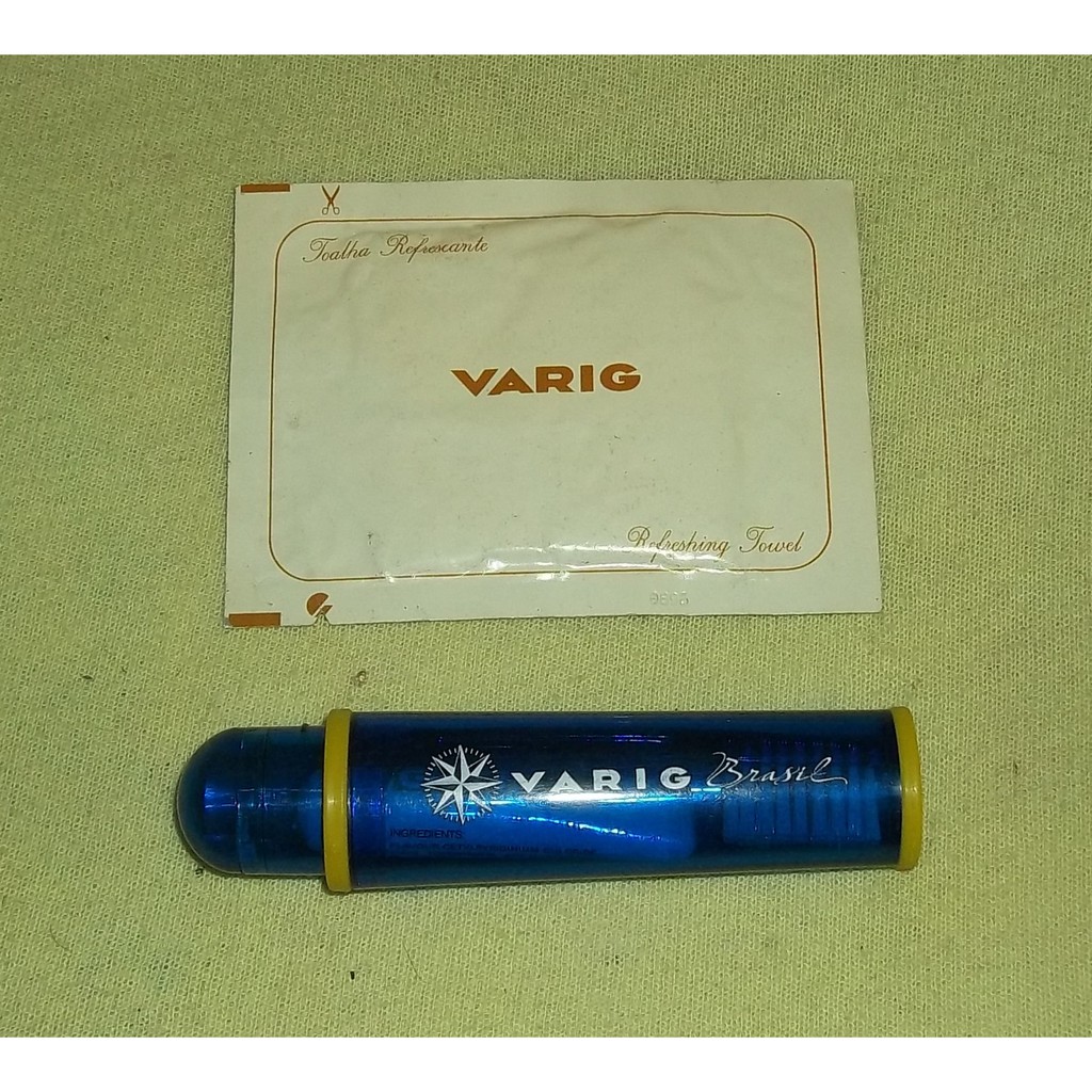 kit estojo antigo escova e pasta de dente e toalha - VARIG