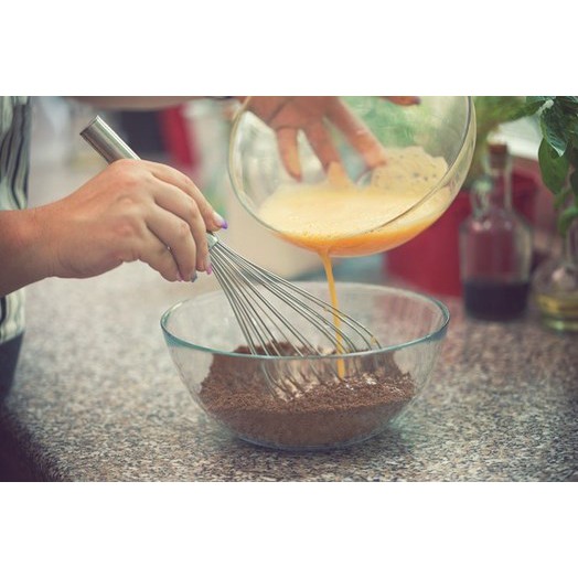 Fuê Batedor Misturador Grande e Resistente para Massas de Bolo - Aço Inox 30cm - 8 Aros