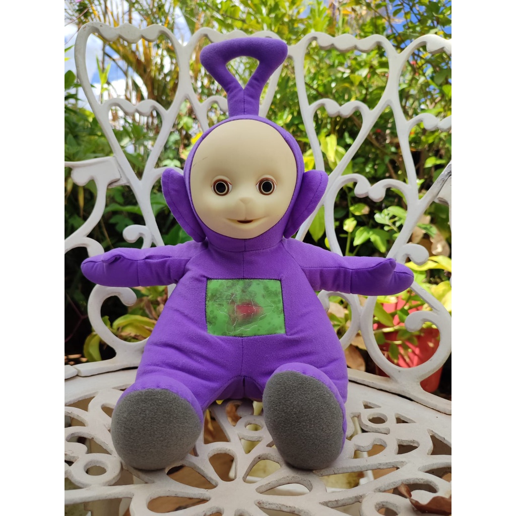 Boneco Tinky Winky roxo Teletubbies pelucia vinil grow 40 cm usado ...