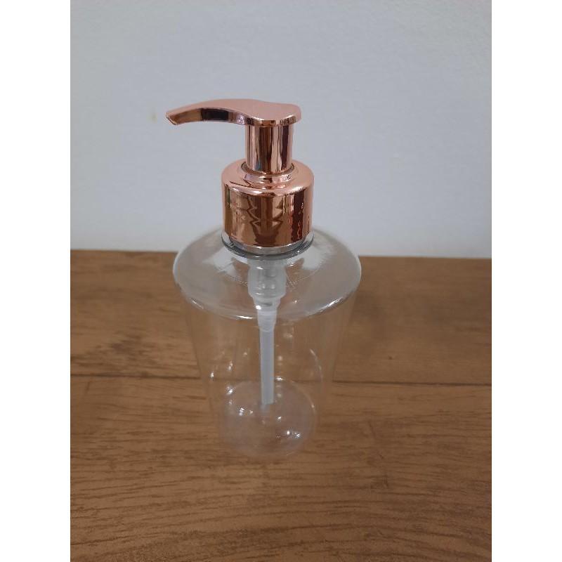 2/4 Frascos  cone 250ml (PLÁSTICO) com válvula spray rosé ou válvula saboneteira pump diversas cores