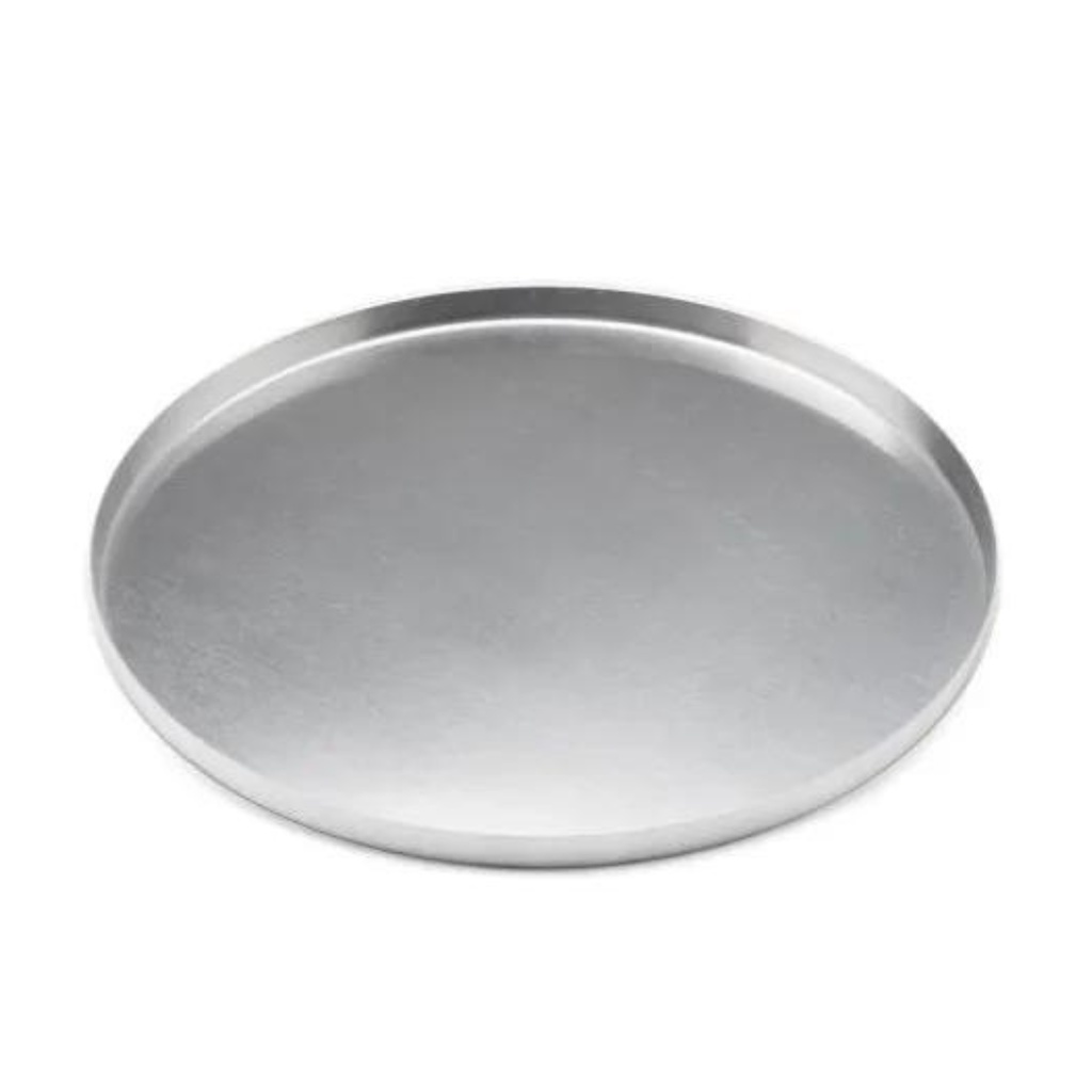 Forma De Pizza 45cm Em Alumínio - 2 peças  Medida da Forma: 45cm de diâmetro x 1,5cm de altura  Material: Alumínio em Oferta na Shopee