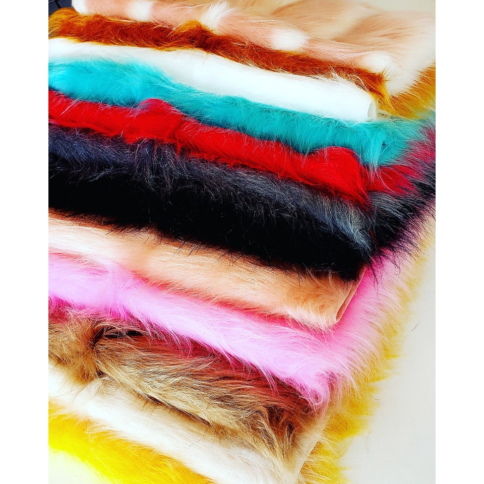 Manta em Pelúcia Pelo Alto Luxo para Decoração, Fotos 80 X 50 cm