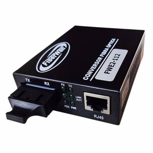 Conversor de Fibra Optica MM e SM 10/100 2 FO SC p/ RJ45  FWE2-112 - FWE2112