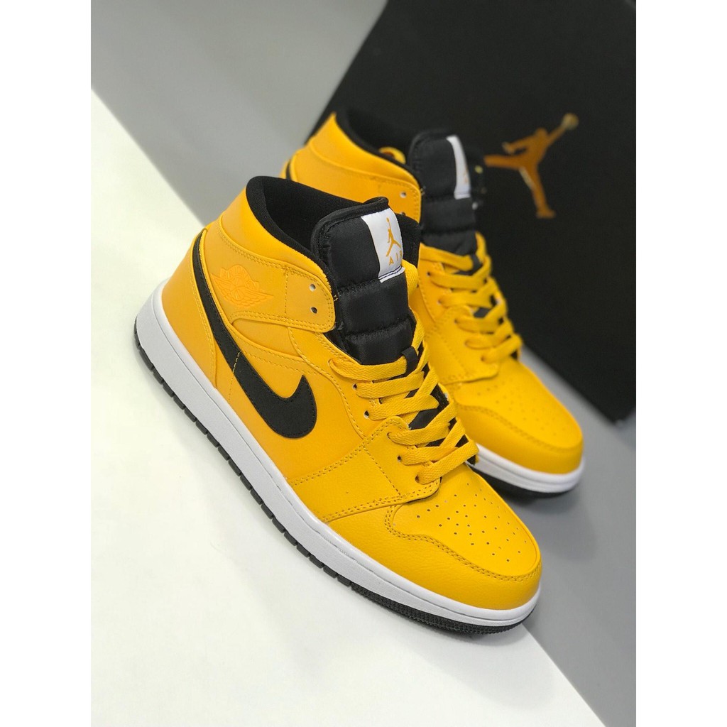 air jordan 1 amarelo e preto