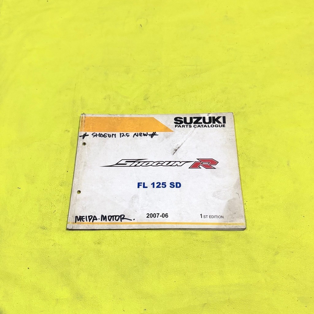 Suzuki shogun 125 Novo Robô FL Parte original Catálogo Livro