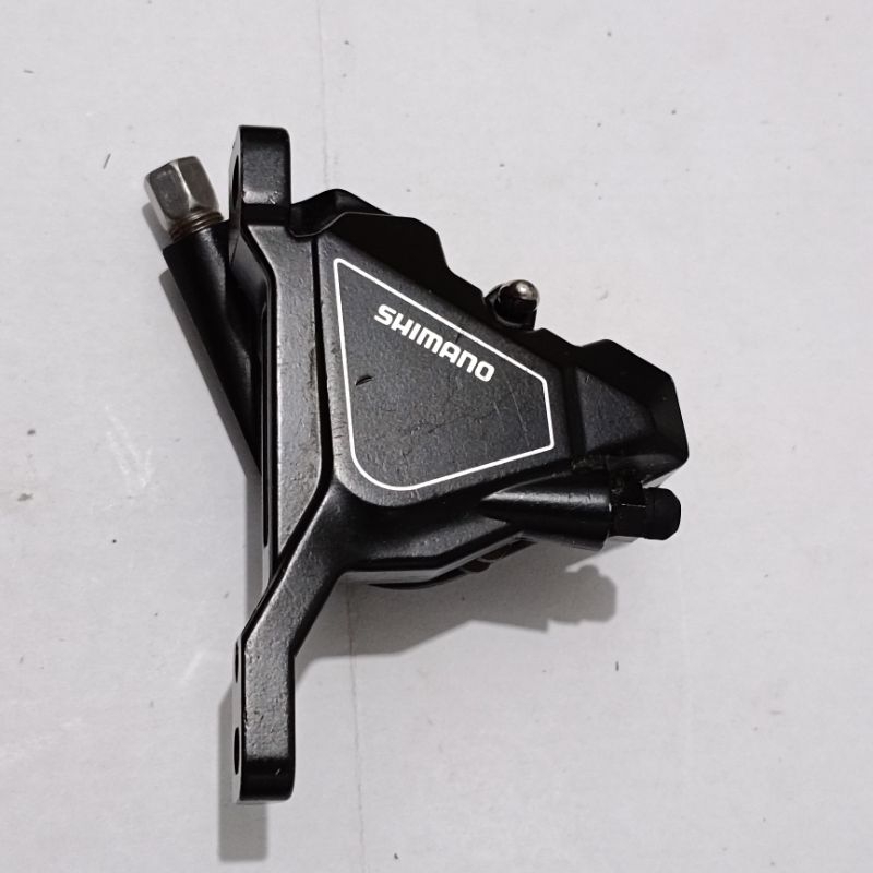 Pinça De Freio Shimano Hidráulica De Montagem Plana Frontal BR UR300