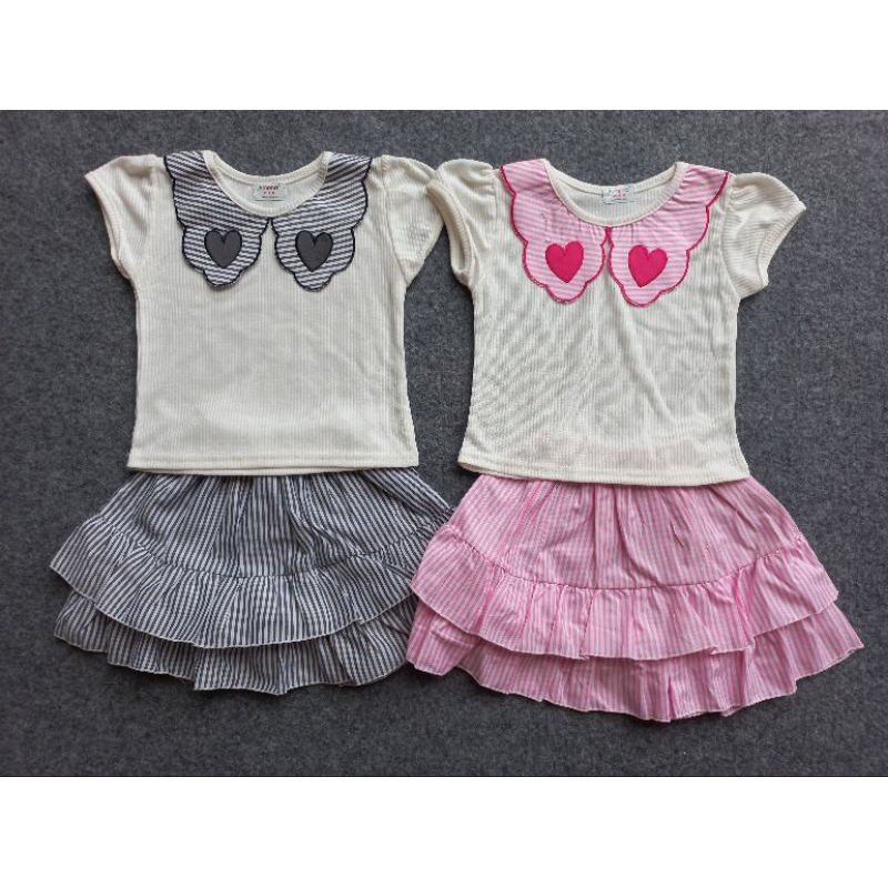 Roupas Femininas/Conjuntos De Saia Camiseta Listrada Infantil Com Motivos De Amor De 6 A 12 Meses