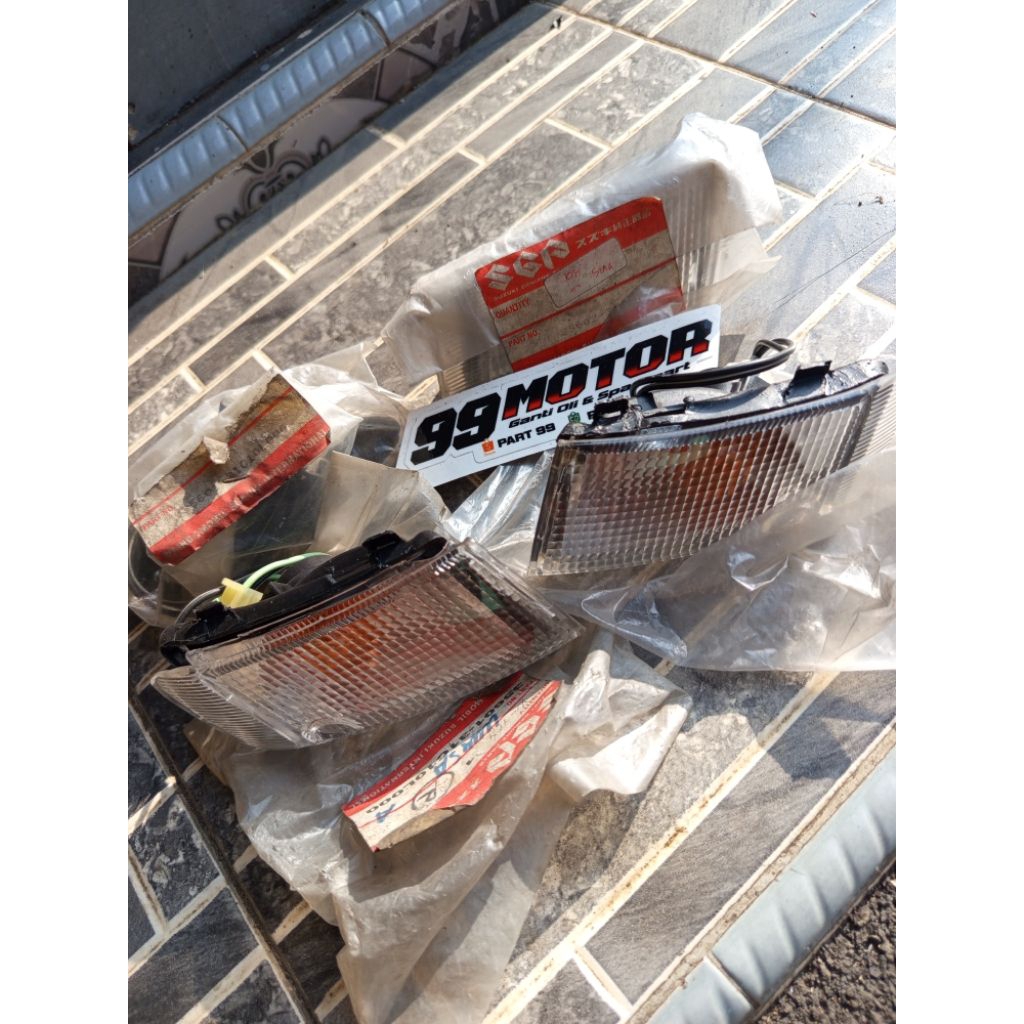 Conjunto De Pisca-Dianteiro Direito Esquerdo 31C suzuki tornado original