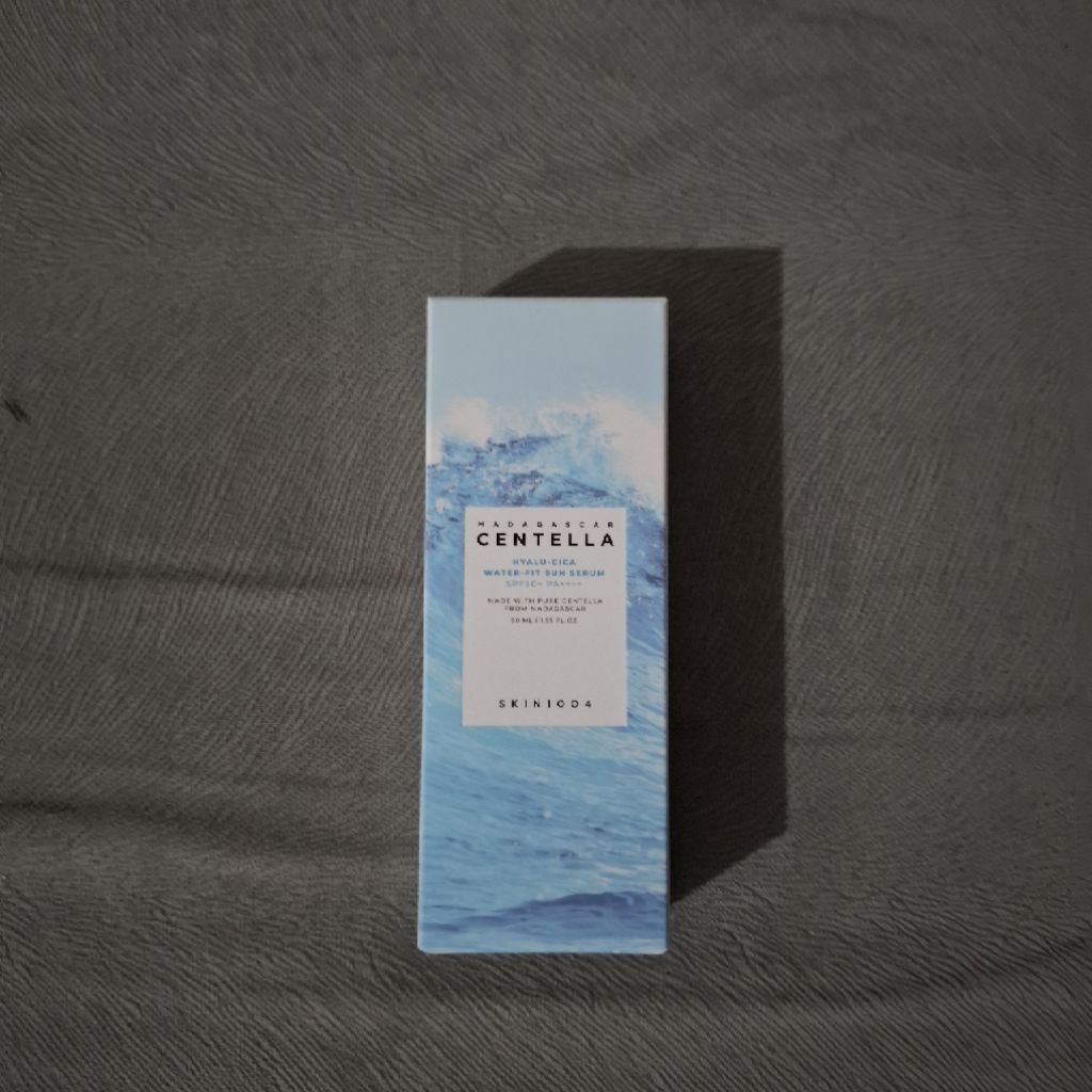 (Novo) Skin1004 Madagascar Centella Hyalu Cica Água Fit Soro Solar Fps50 + PA + 50ml